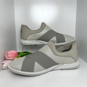 Aerosoles Women’s Memory Foam Crochet Gray Slip-Ons Casual Sneakers Size 8